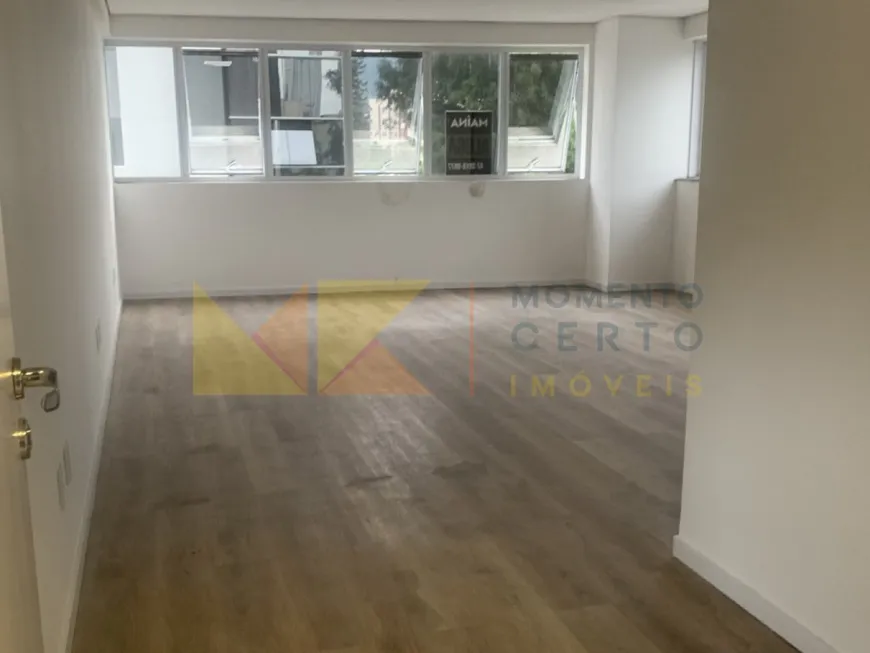 Foto 1 de Sala Comercial para alugar, 45m² em Centro, Blumenau