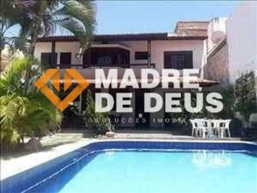 Foto 1 de Casa com 5 Quartos à venda, 270m² em Sapiranga, Fortaleza