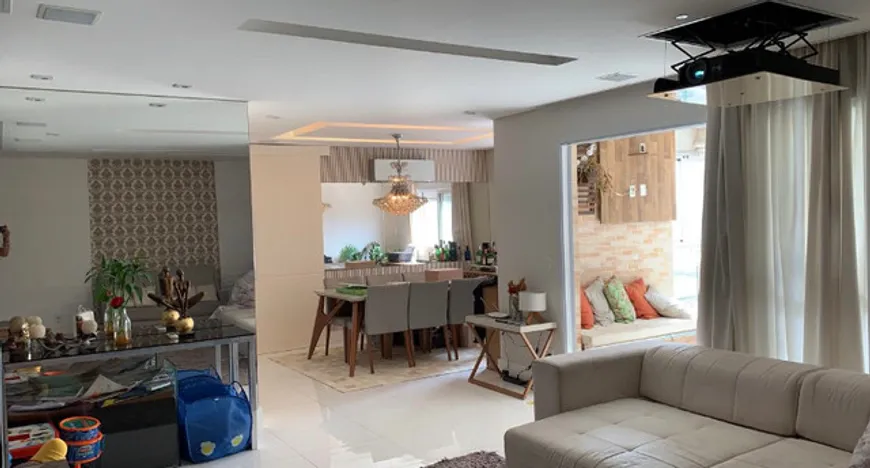 Foto 1 de Apartamento com 3 Quartos à venda, 105m² em Ponta da Praia, Santos