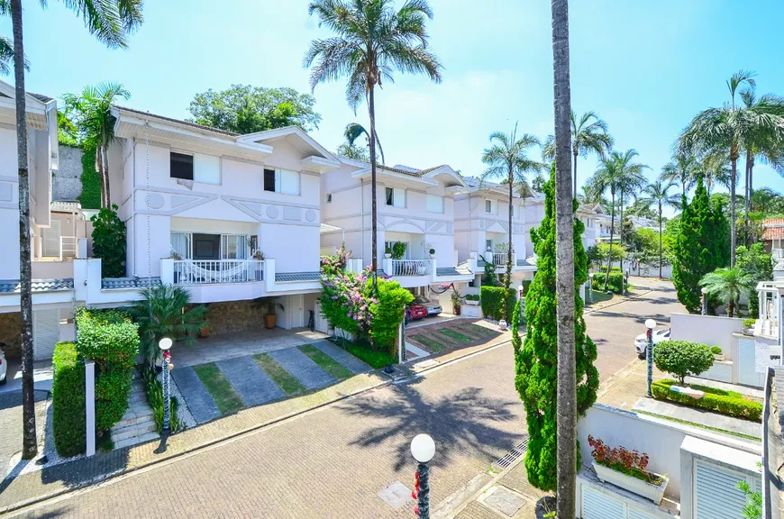 Foto 1 de Casa de Condomínio com 4 Quartos à venda, 268m² em Alto Da Boa Vista, São Paulo