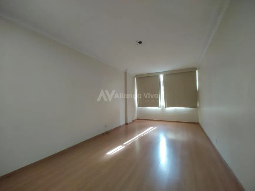 Foto 1 de Apartamento com 3 Quartos à venda, 92m² em Laranjeiras, Rio de Janeiro