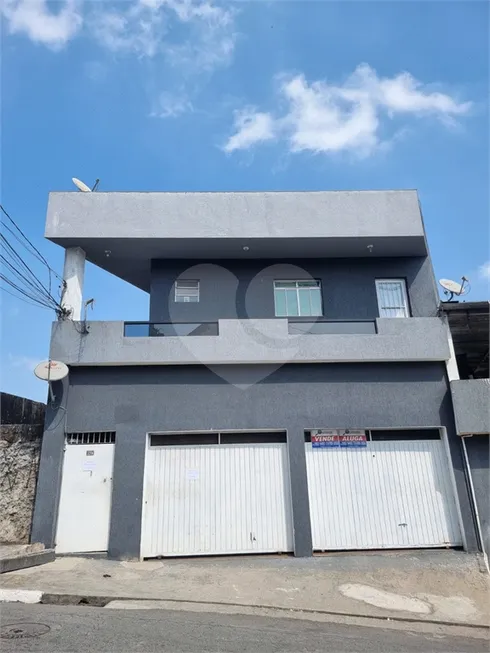 Foto 1 de Casa com 8 Quartos à venda, 156m² em DIADEMA, Diadema