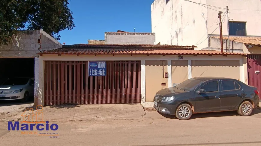 Foto 1 de Casa com 2 Quartos à venda, 200m² em Vila São José, São Sebastião