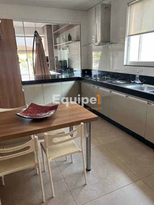 Foto 1 de Casa de Condomínio com 4 Quartos para venda ou aluguel, 400m² em Alphaville Lagoa Dos Ingleses, Nova Lima