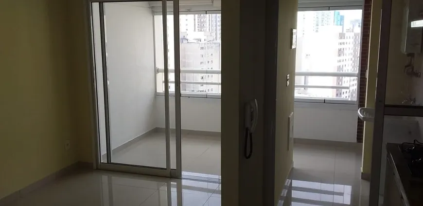 Foto 1 de Apartamento com 2 Quartos para alugar, 50m² em Bela Vista, São Paulo