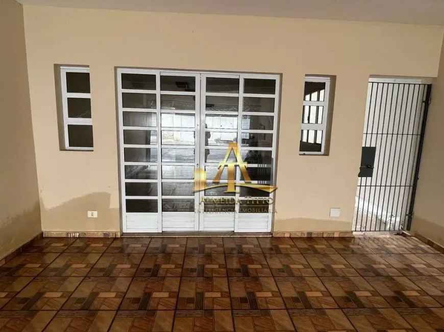 Foto 1 de Casa com 3 Quartos à venda, 300m² em Jardim Esperança, Barueri