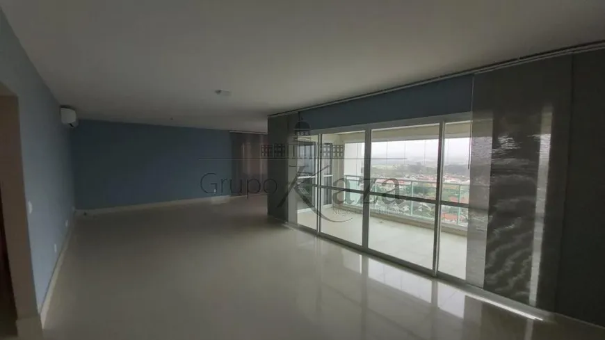 Foto 1 de Apartamento com 4 Quartos à venda, 233m² em Jardim das Colinas, São José dos Campos