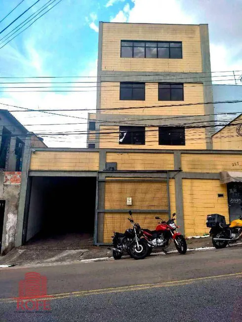 Foto 1 de Prédio Comercial à venda, 893m² em Cidade Domitila, São Paulo