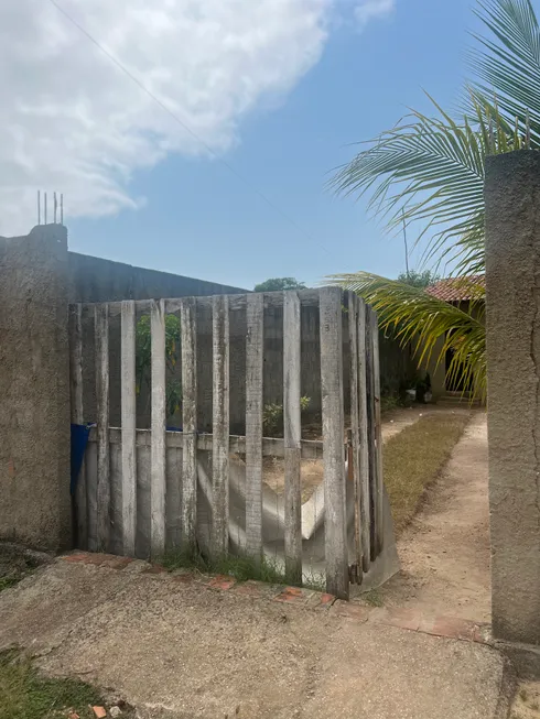 Foto 1 de Casa com 2 Quartos à venda, 250m² em Ilha da Croa, Barra de Santo Antônio