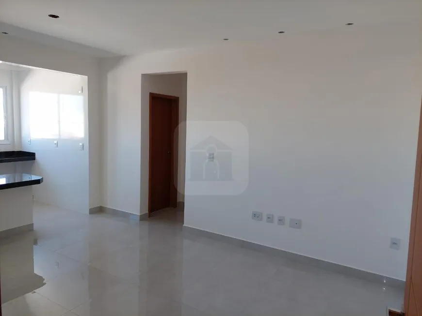 Foto 1 de Apartamento com 2 Quartos à venda, 59m² em Novo Mundo, Uberlândia