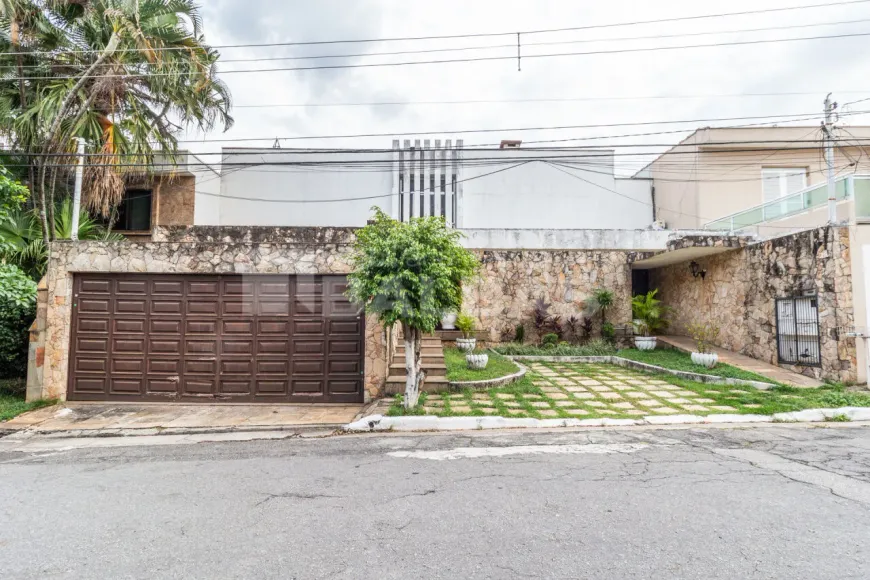 Foto 1 de Sobrado com 4 Quartos para venda ou aluguel, 750m² em Móoca, São Paulo