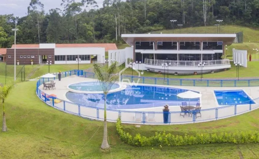 Foto 1 de Lote/Terreno à venda em Santa Luzia, Jaraguá do Sul