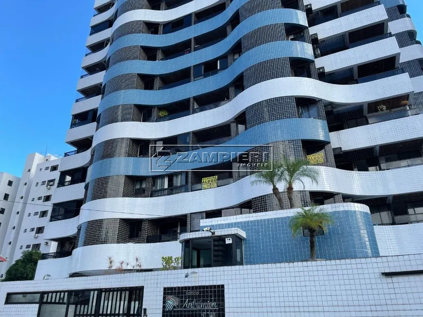 Foto 1 de Apartamento com 3 Quartos para alugar, 79m² em Ponta Verde, Maceió