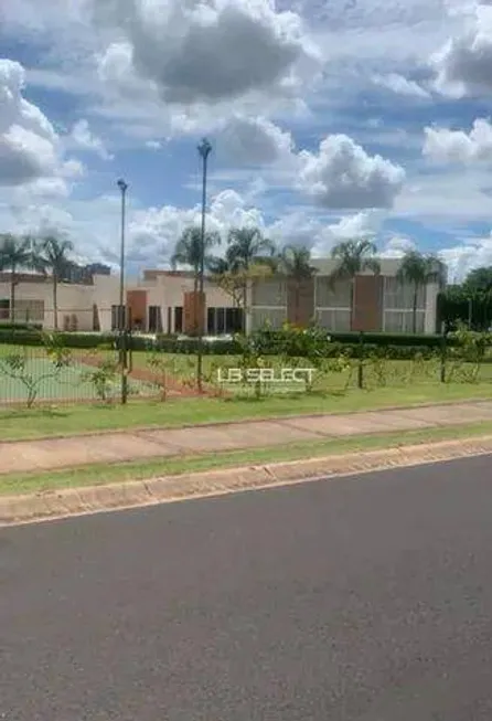 Foto 1 de Lote/Terreno à venda, 548m² em Patrimônio, Uberlândia