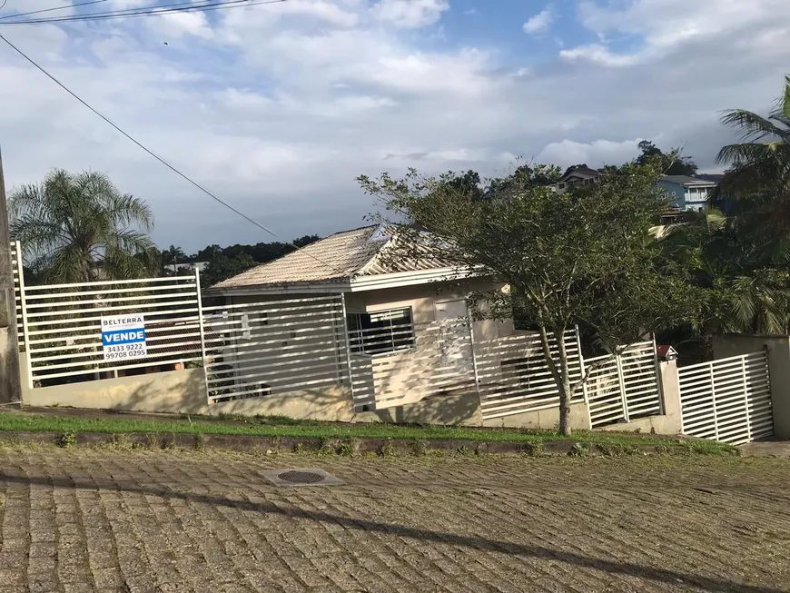 Foto 1 de Casa com 3 Quartos à venda, 240m² em Floresta, Joinville