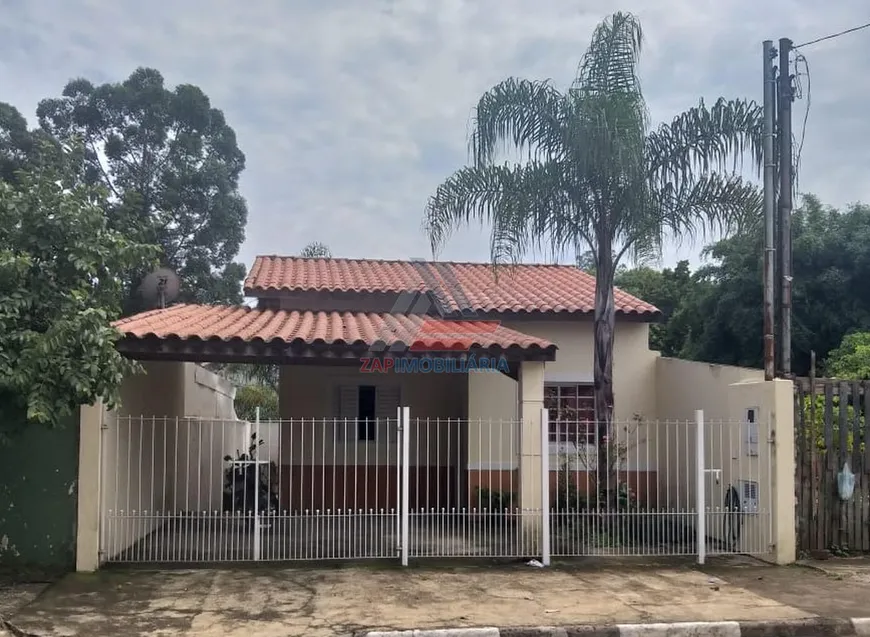 Foto 1 de Casa com 2 Quartos à venda, 63m² em Centro, Bragança Paulista