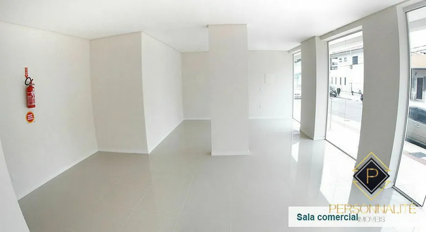 Foto 1 de Sala Comercial à venda, 37m² em Centro, Balneário Camboriú