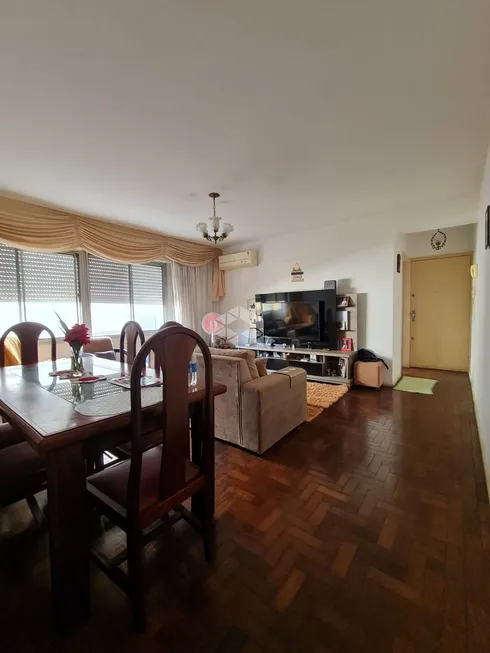 Foto 1 de Apartamento com 3 Quartos à venda, 115m² em Santana, Porto Alegre