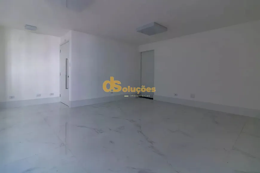 Foto 1 de Apartamento com 4 Quartos à venda, 140m² em Santa Cecília, São Paulo