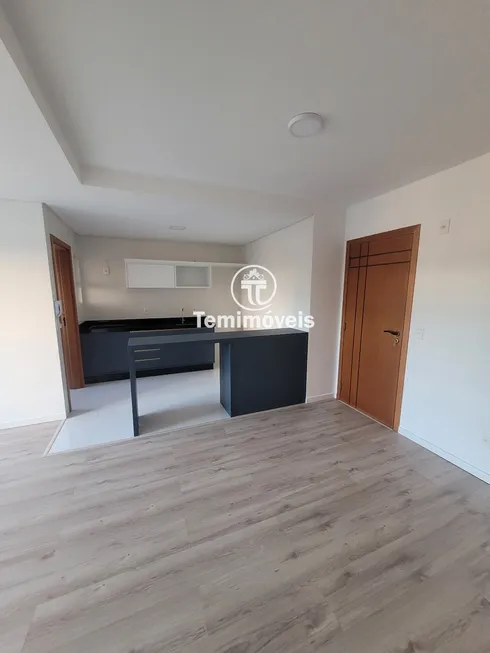 Foto 1 de Apartamento com 3 Quartos para alugar, 95m² em Anita Garibaldi, Joinville