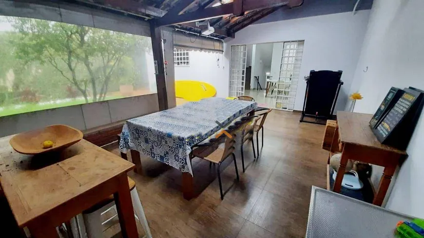 Foto 1 de Sobrado com 3 Quartos à venda, 300m² em Vila Pires, Santo André