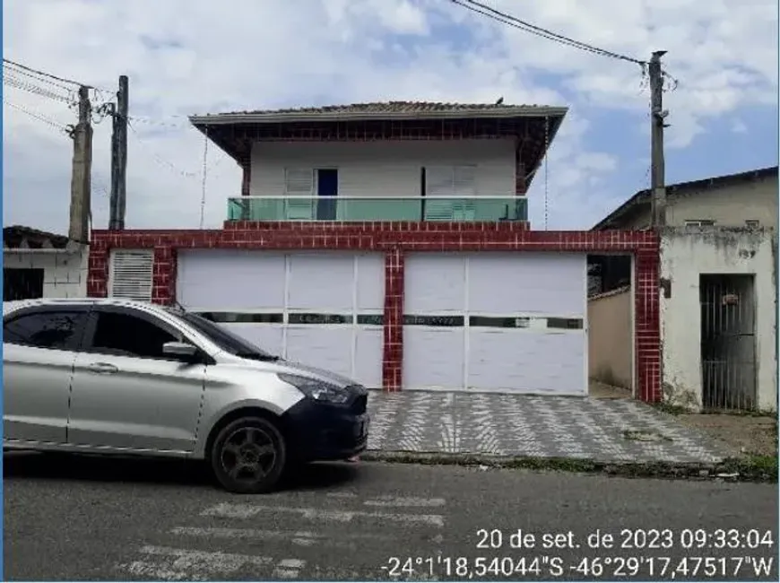 Foto 1 de Casa de Condomínio com 2 Quartos à venda, 49m² em Jardim Anhanguera, Praia Grande