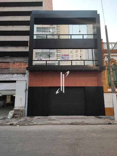 Foto 1 de Prédio Comercial à venda, 900m² em Santa Ifigênia, São Paulo