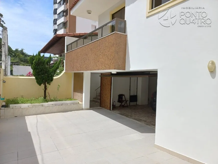 Foto 1 de Casa com 4 Quartos à venda, 300m² em Pituba, Salvador