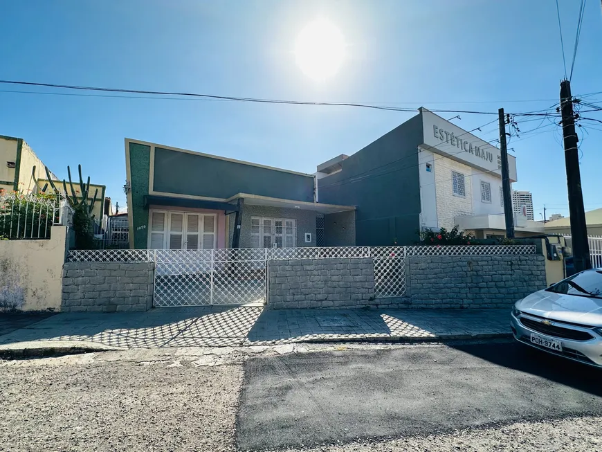 Foto 1 de Casa com 4 Quartos à venda, 170m² em Fátima, Fortaleza