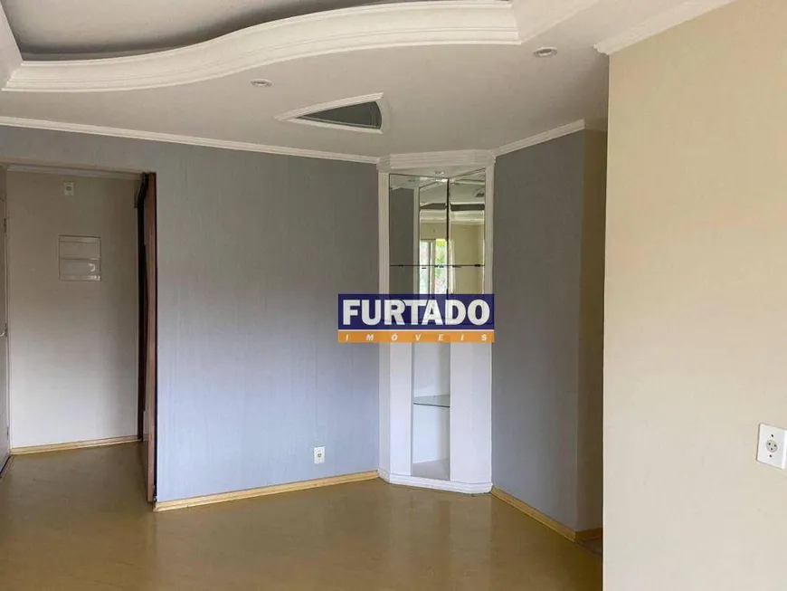 Foto 1 de Apartamento com 2 Quartos para alugar, 54m² em Utinga, Santo André