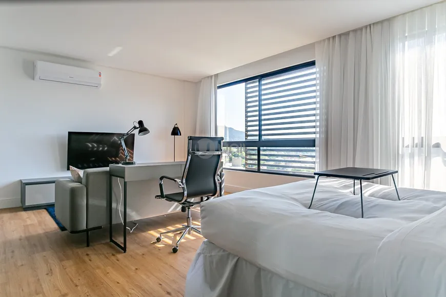 Foto 1 de Apartamento com 1 Quarto à venda, 55m² em Córrego Grande, Florianópolis