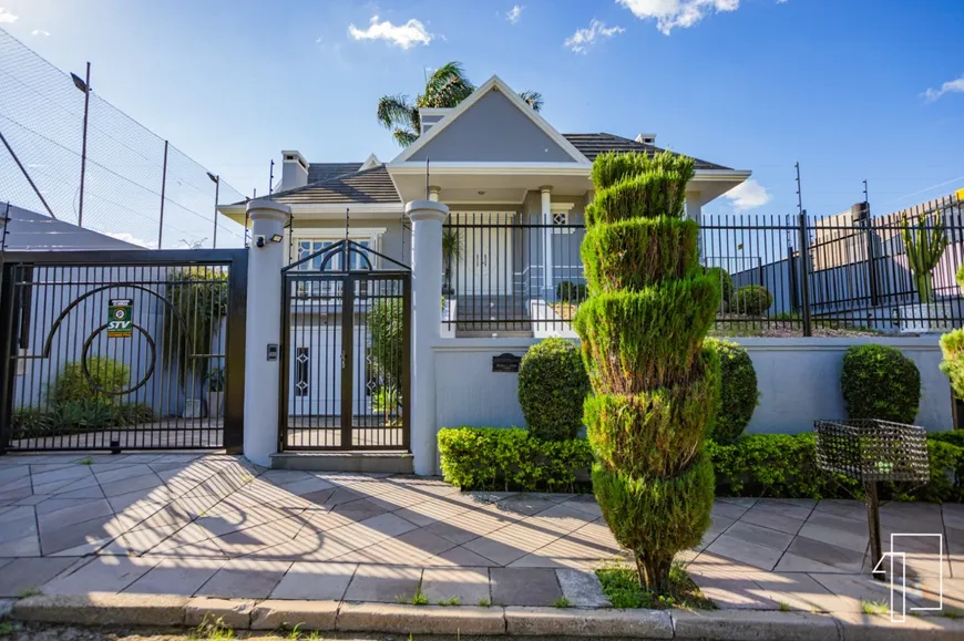 Foto 1 de Casa com 3 Quartos à venda, 295m² em São José, São Leopoldo