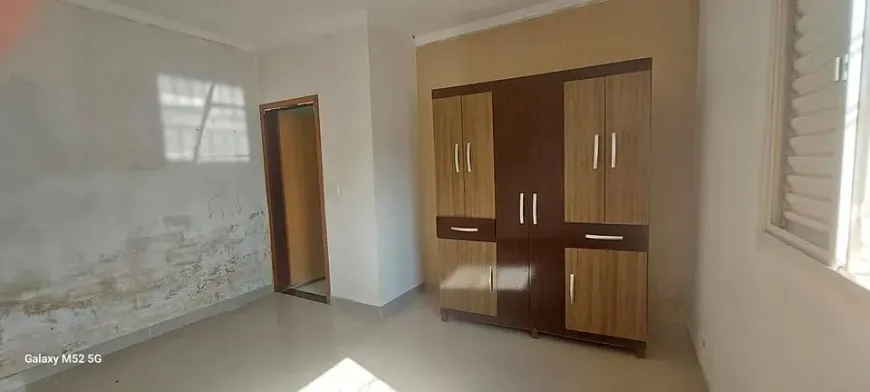 Foto 1 de Casa com 2 Quartos à venda, 130m² em Jardim Casa Grande, Diadema