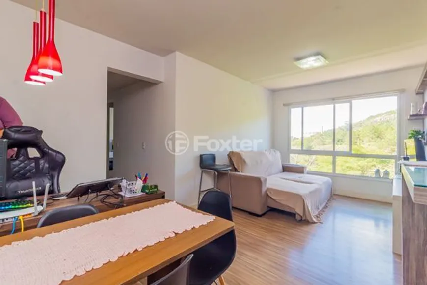 Foto 1 de Apartamento com 3 Quartos à venda, 79m² em Jardim Carvalho, Porto Alegre