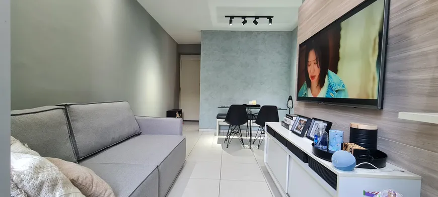 Foto 1 de Apartamento com 2 Quartos à venda, 52m² em Barra da Tijuca, Rio de Janeiro
