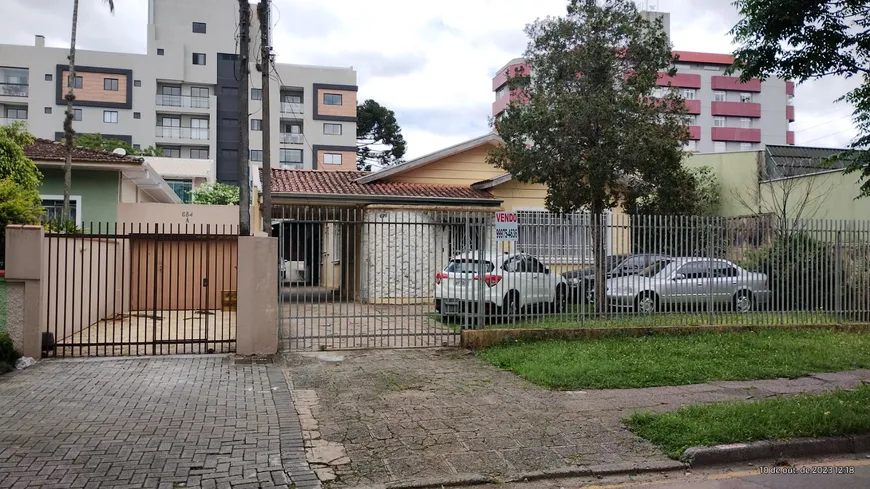 Foto 1 de Lote/Terreno à venda, 713m² em Vila Izabel, Curitiba