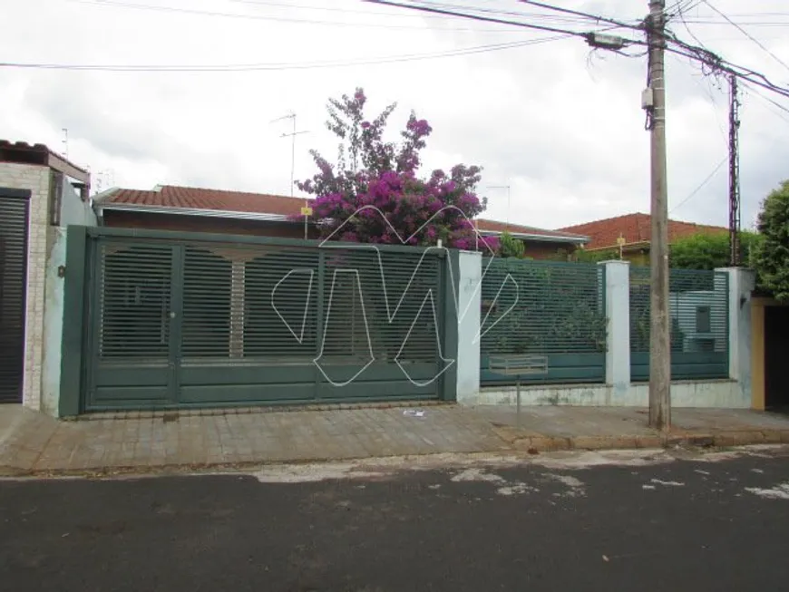 Foto 1 de Casa com 4 Quartos à venda, 194m² em Vila José Bonifácio, Araraquara