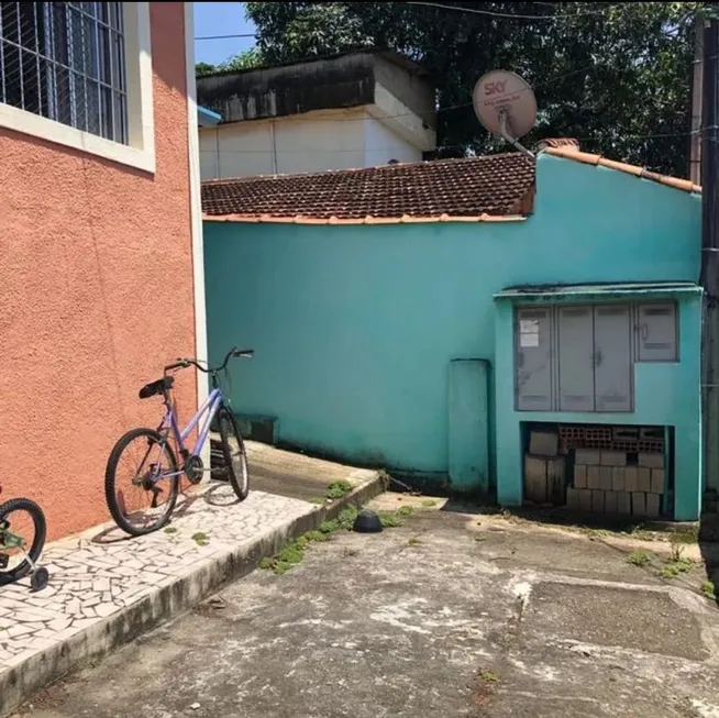 Foto 1 de Casa com 3 Quartos à venda, 127m² em Vila São Benedito, São José dos Campos