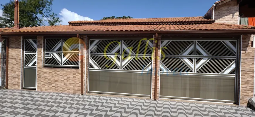 Foto 1 de Casa com 3 Quartos à venda, 111m² em Solemar, Praia Grande