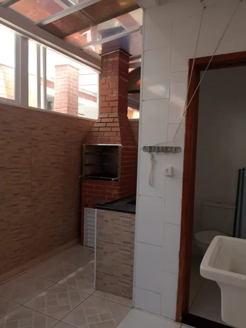 Foto 1 de Casa de Condomínio com 2 Quartos à venda, 60m² em Japuí, São Vicente