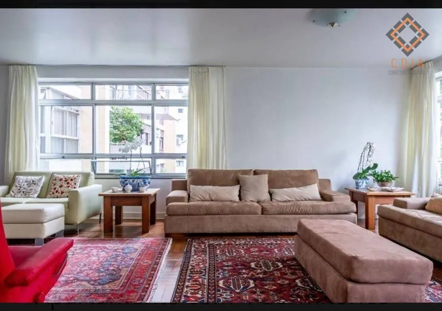 Foto 1 de Apartamento com 4 Quartos à venda, 230m² em Higienópolis, São Paulo