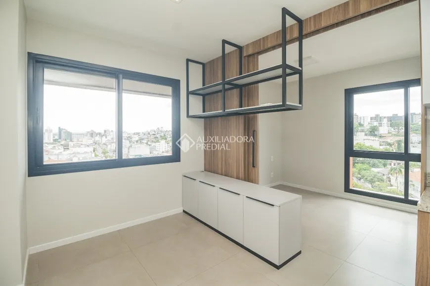 Foto 1 de Apartamento com 1 Quarto para alugar, 39m² em Floresta, Porto Alegre