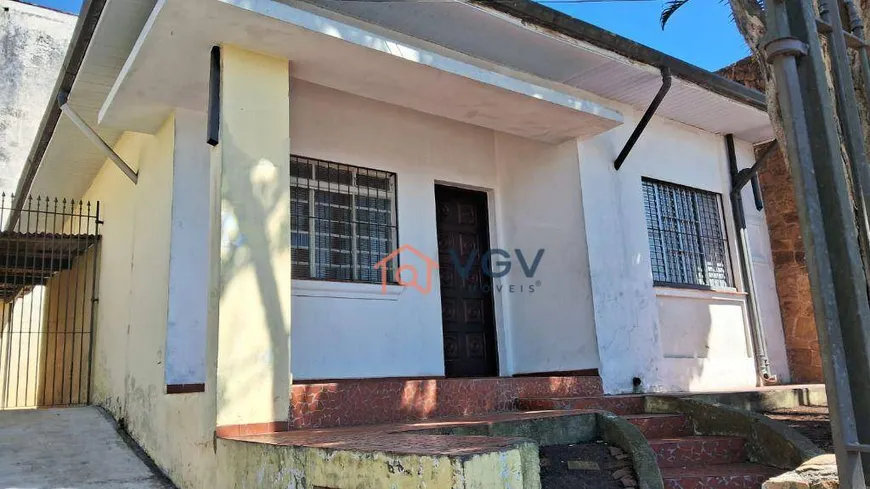 Foto 1 de Casa com 2 Quartos à venda, 130m² em Cidade Vargas, São Paulo
