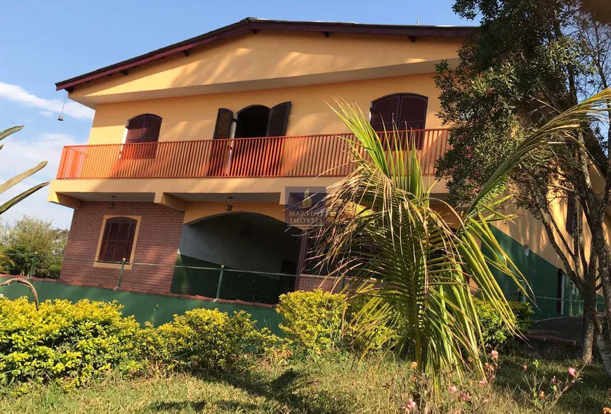 Foto 1 de Fazenda/Sítio com 5 Quartos à venda, 400m² em Chácaras bom tempo, Franco da Rocha