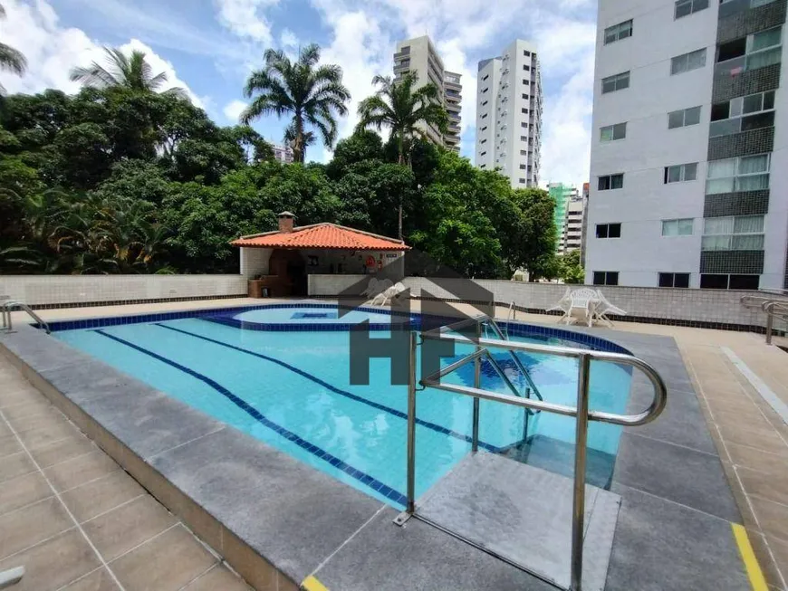 Foto 1 de Apartamento com 4 Quartos à venda, 220m² em Tamarineira, Recife