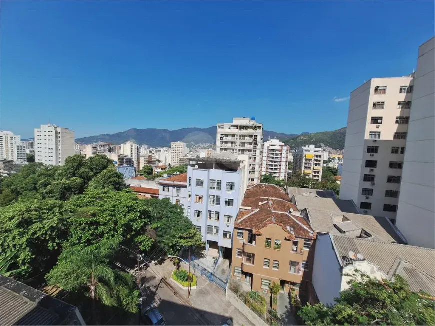 Foto 1 de Apartamento com 3 Quartos à venda, 93m² em Grajaú, Rio de Janeiro