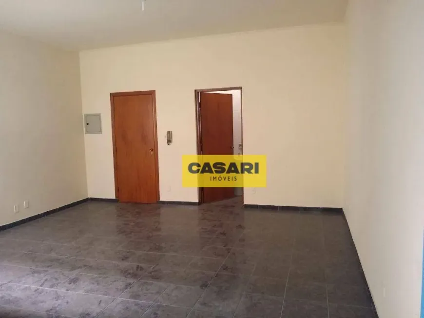 Foto 1 de Sala Comercial para alugar, 30m² em Baeta Neves, São Bernardo do Campo