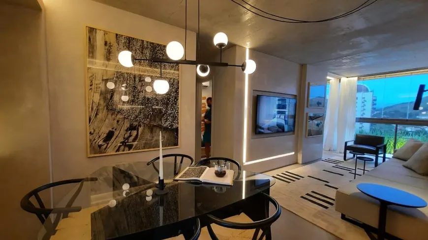 Foto 1 de Apartamento com 2 Quartos à venda, 55m² em Barra da Tijuca, Rio de Janeiro