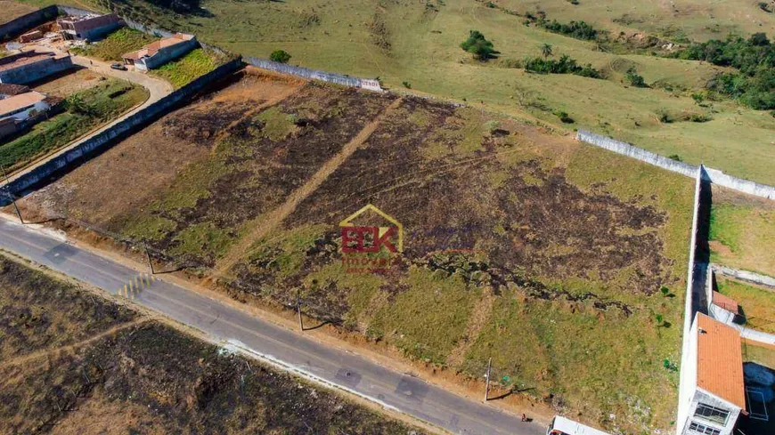 Foto 1 de Fazenda/Sítio com 1 Quarto à venda, 1100m² em Fonte Imaculada, Taubaté