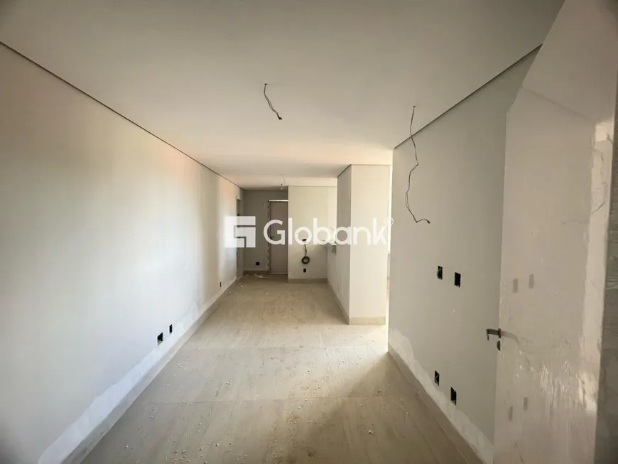 Foto 1 de Apartamento com 2 Quartos à venda, 68m² em Todos os Santos, Montes Claros